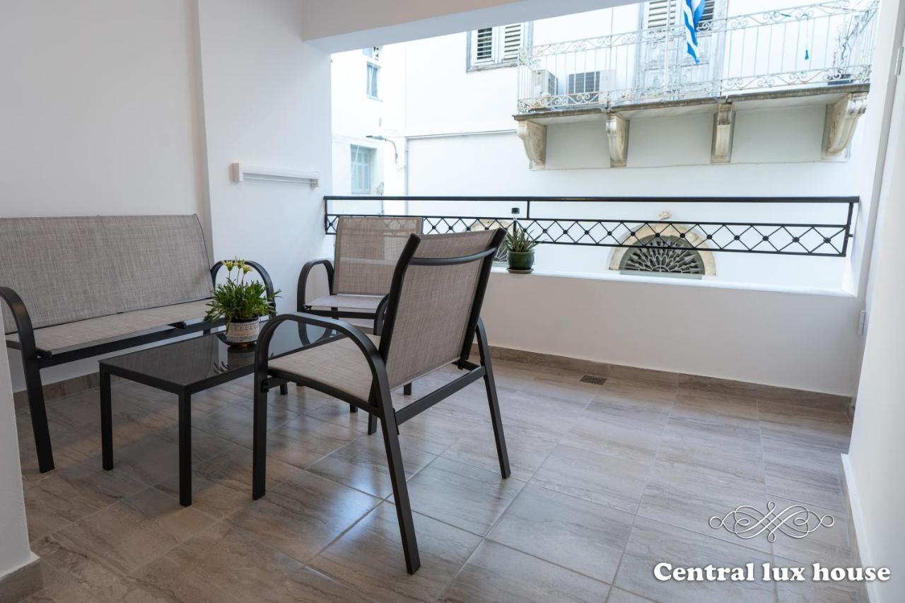 Central Lux House Kalamata Esterno foto